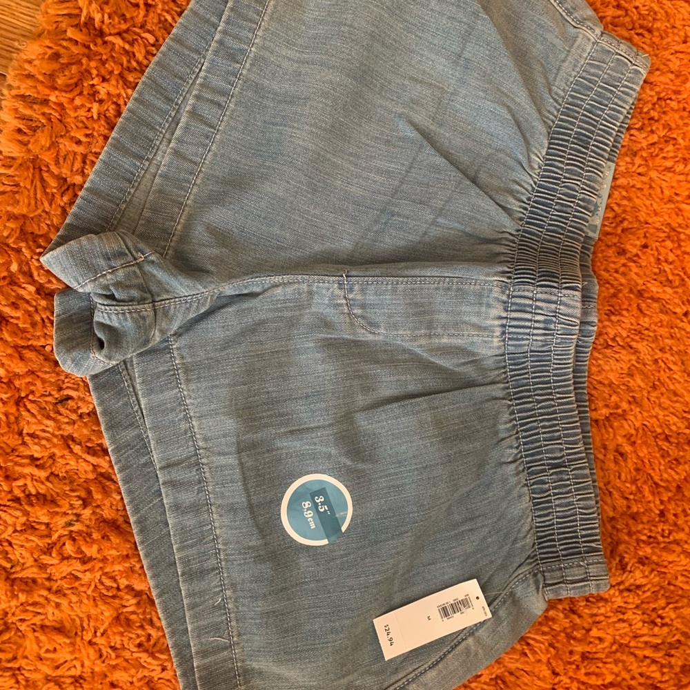 Old Navy light denim shorts,